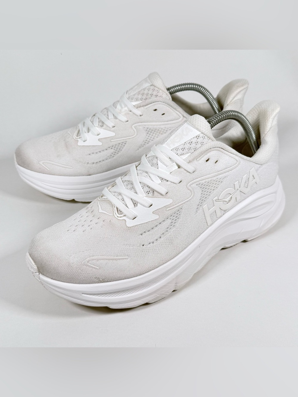 Hoka One One Clifton 10 Running Shoes Women’s Size 11 B White Sneaker